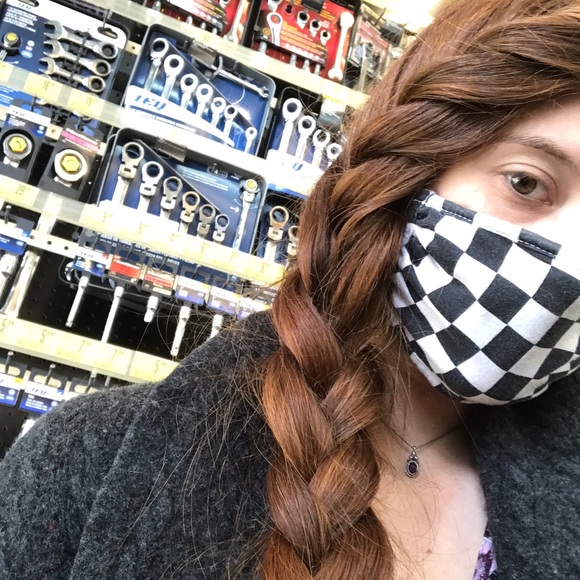 Meet your Posher, Natasha - Picture 1 of 1